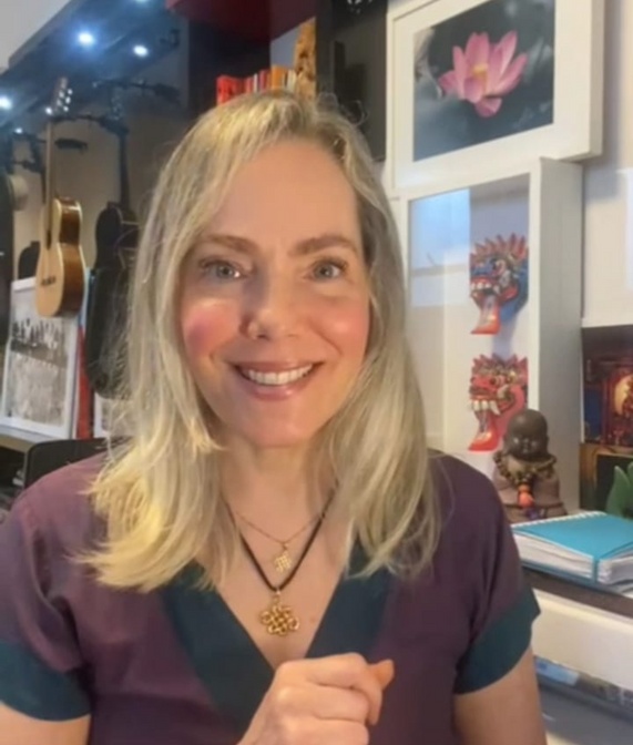 Captura de um dos vídeos de Celina Figueiredo sobre a cultura de paz